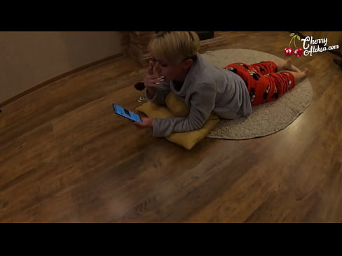 ❤️ Hullu blondi imee valtavaa mulkkua imee ja pomppii sen päällä - anaaliseksiä ️ Vittu video at porn fi.sexeey.ru ❌❤